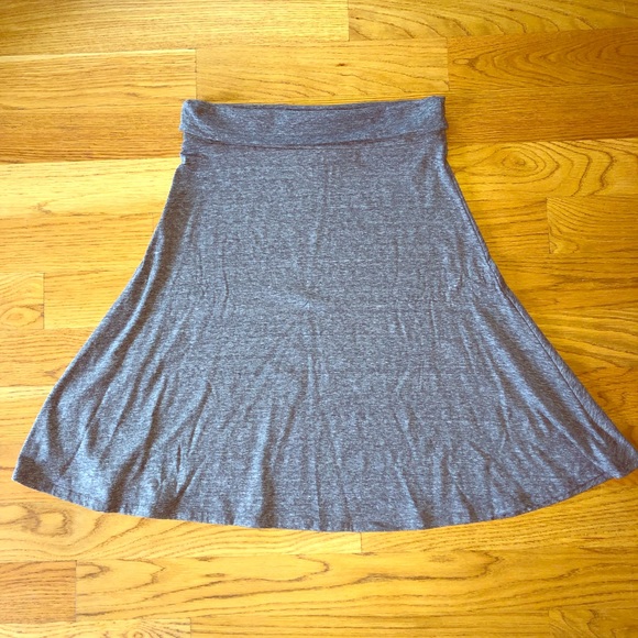 LuLaRoe Dresses & Skirts - LulaRoe Heather gray Large Azure skirt